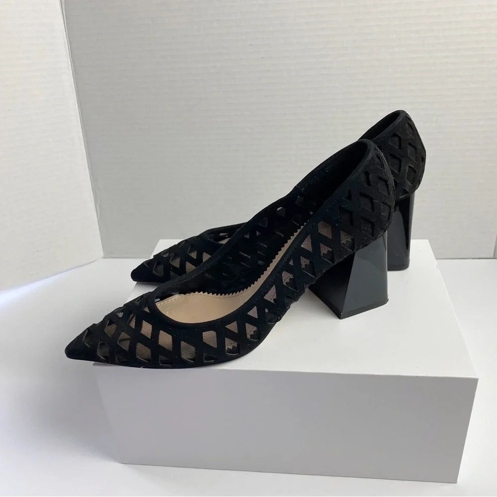 Black Geometric Mesh Pointed Toe Block Heel Pumps - Picture 6 of 9